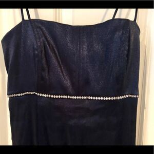 Beautiful evening dress in XS junior